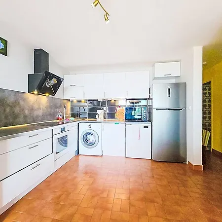 L'acropole By Interhome Agde